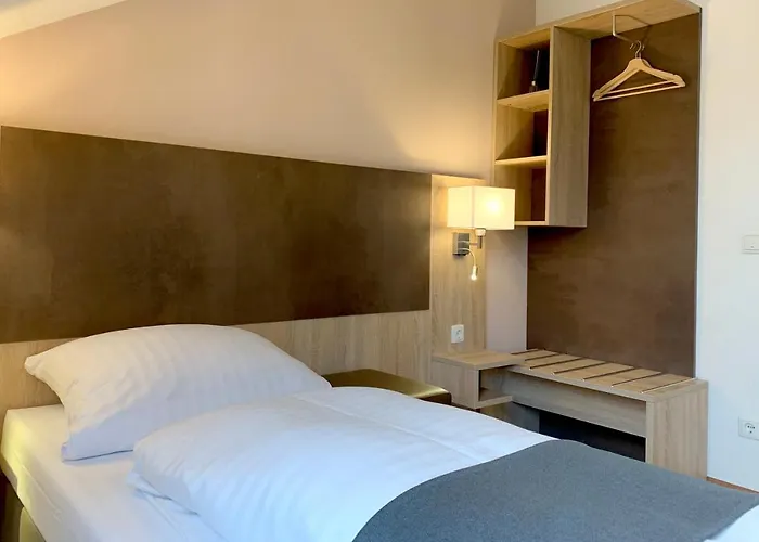 Hana Hotel